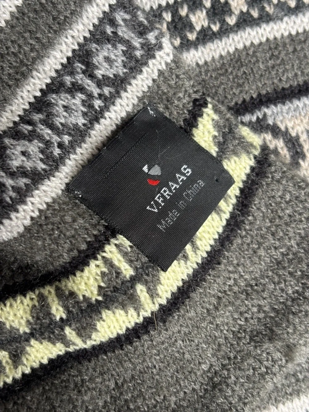 V.Fraas | Gray Cream Fair Isle Knit Scarf | Soft Winter Wrap